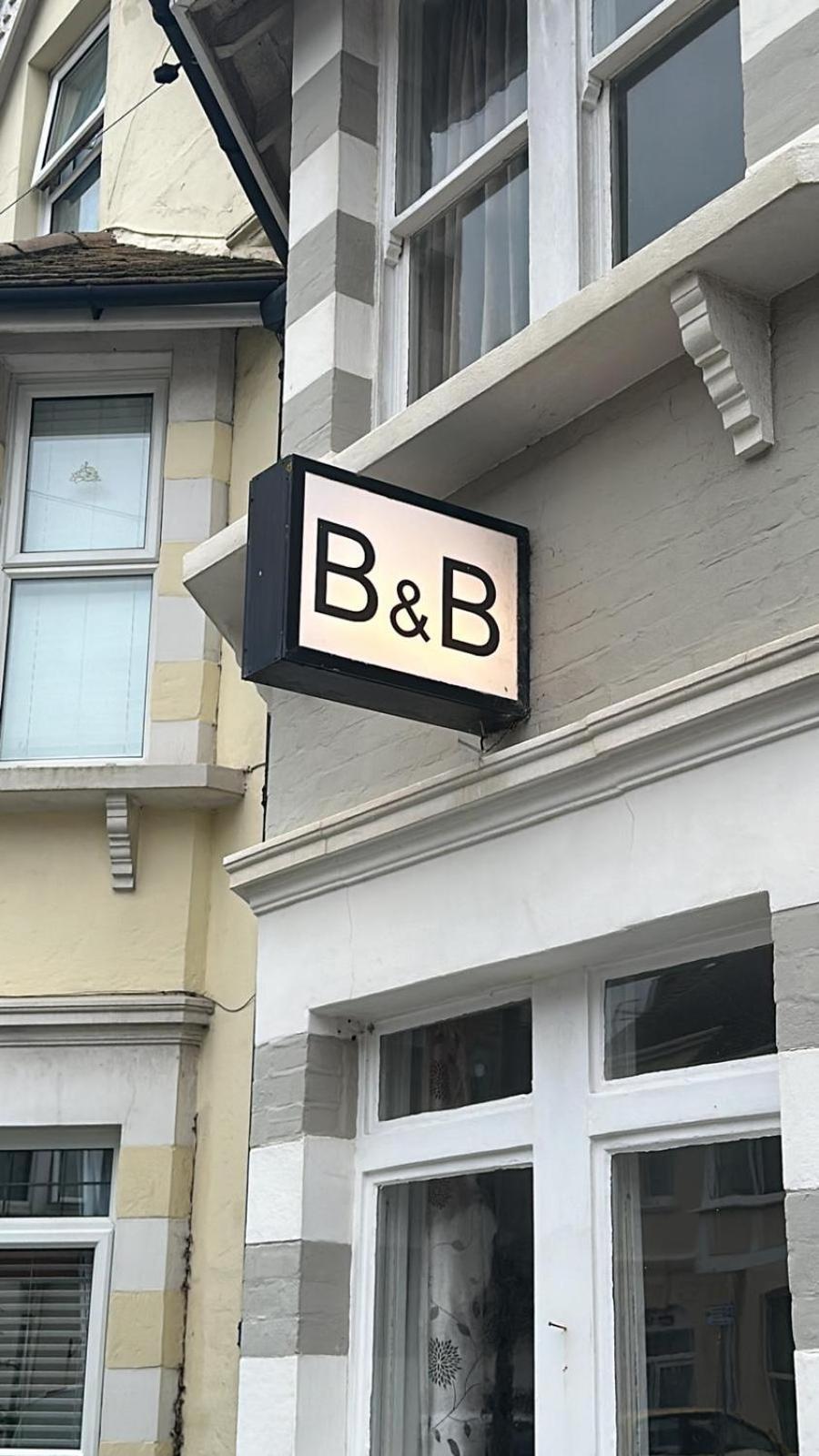 The Albany Rooms Bexhill 外观 照片