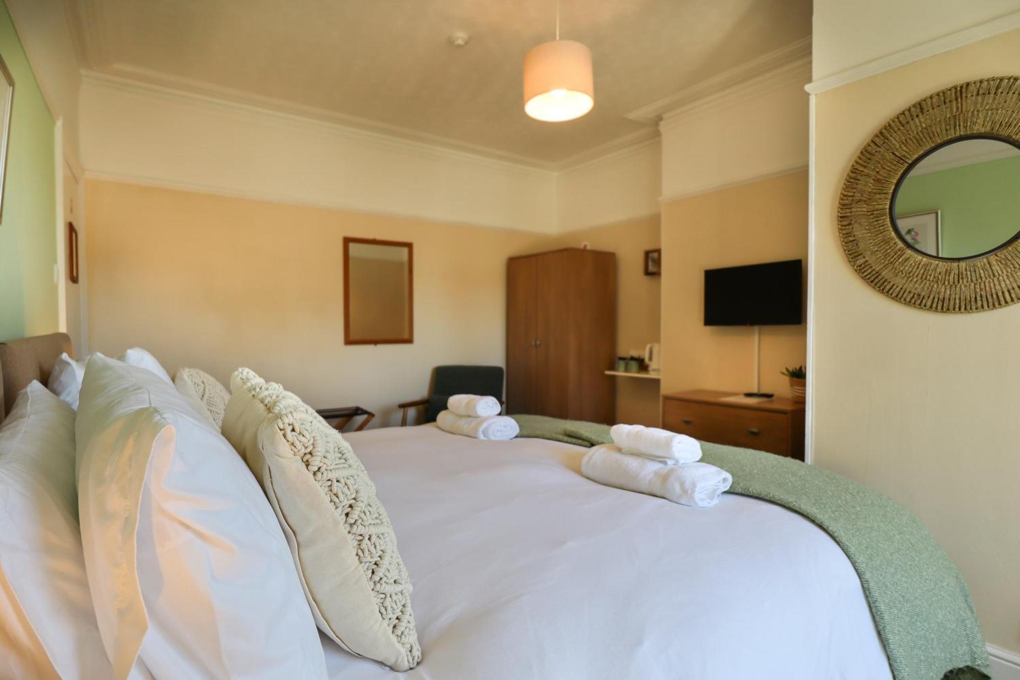 The Albany Rooms Bexhill 外观 照片