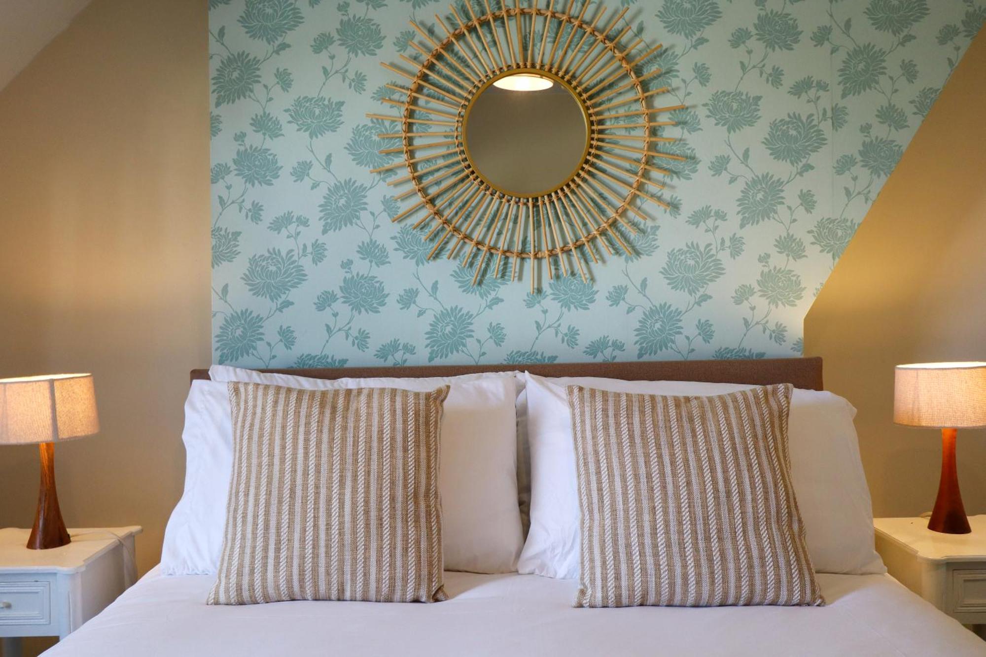 The Albany Rooms Bexhill 外观 照片