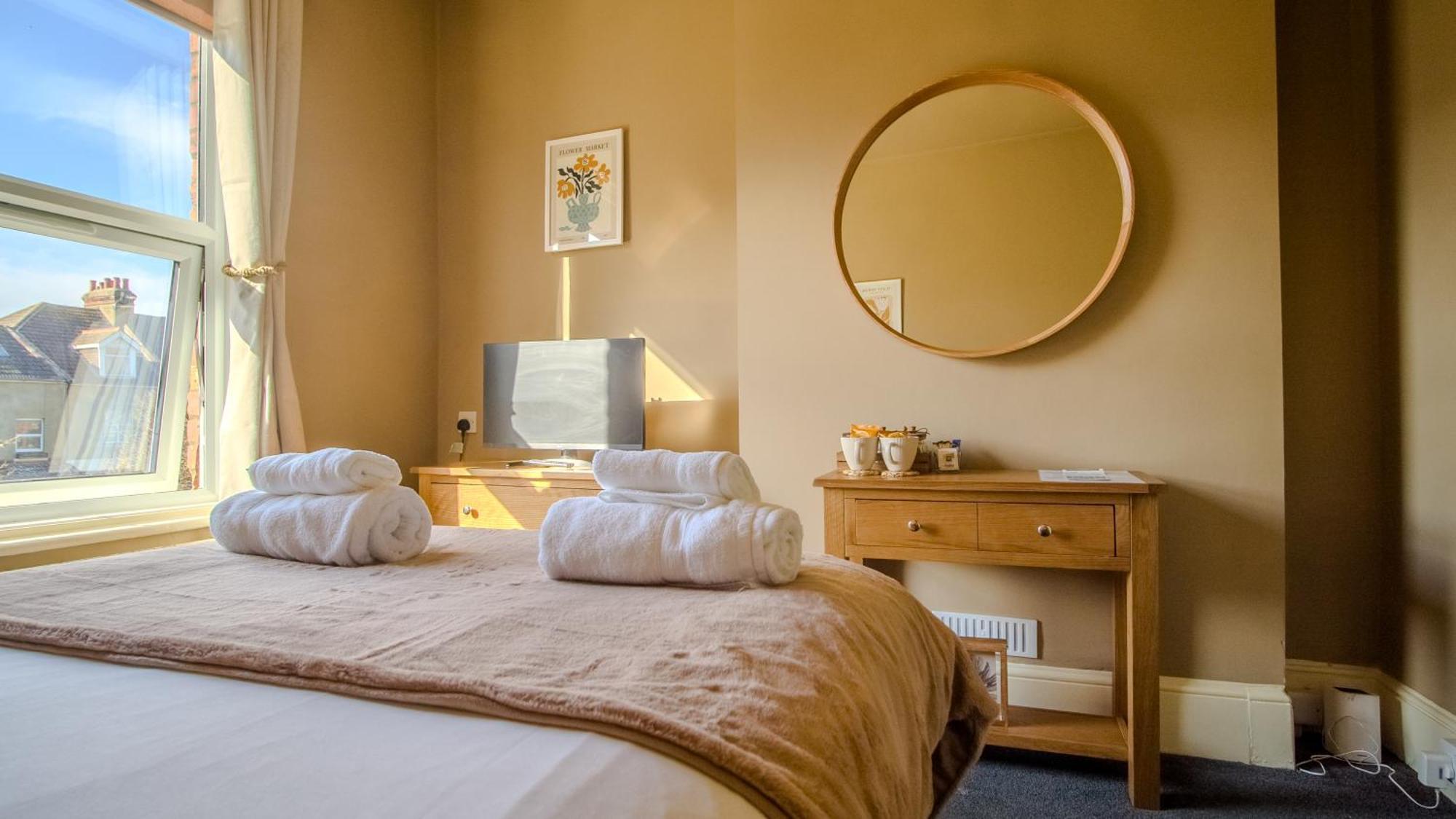 The Albany Rooms Bexhill 外观 照片