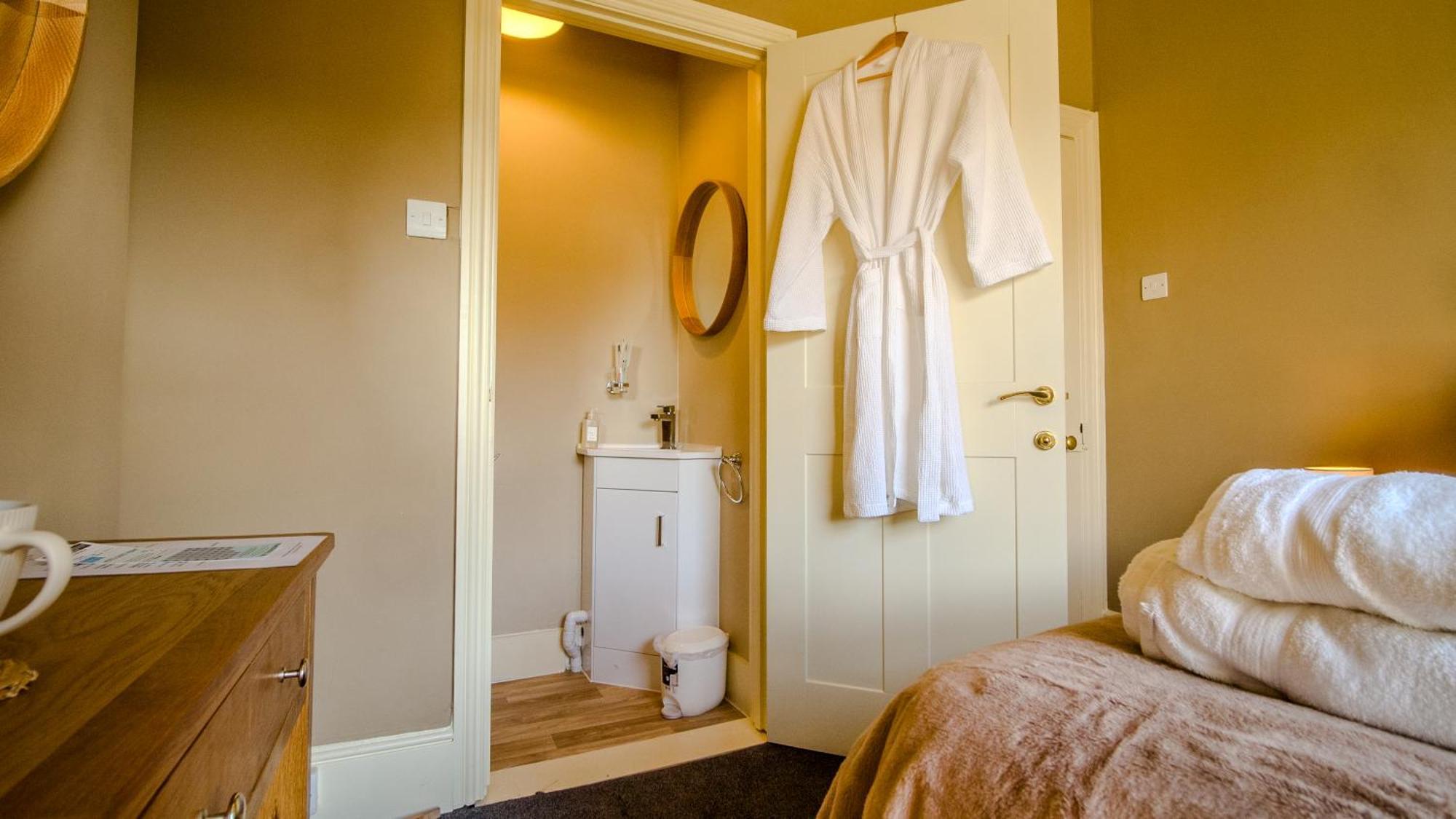 The Albany Rooms Bexhill 外观 照片